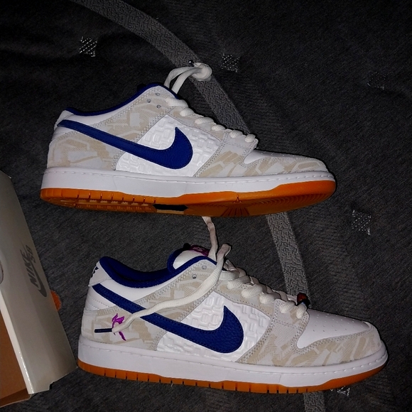Nike SB Dunk Low Rayssa Leal - Picture 2 of 6